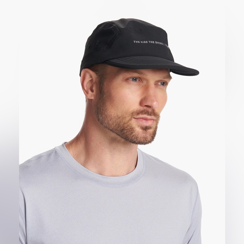 Vuori trail run men’s hat new with tags black or grey